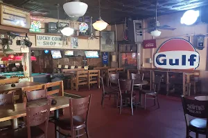Marshall's Tavern image