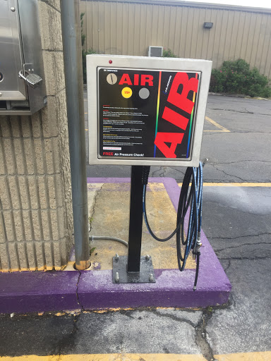 Car Detailing Service «Executive Auto Wash, Inc.», reviews and photos, 726 Winter St, Woonsocket, RI 02895, USA