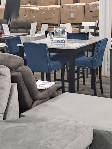 Furniture Store «American Freight Furniture and Mattress», reviews and photos, 2600 Cleveland Ave N, Roseville, MN 55113, USA