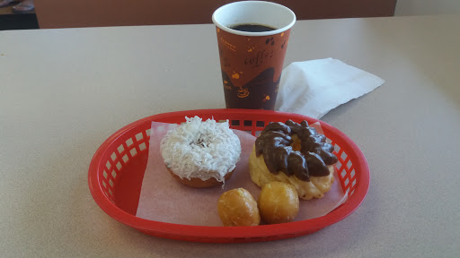 Donut Shop «Sunrise Donuts», reviews and photos, 68 E Washington St, Petaluma, CA 94952, USA