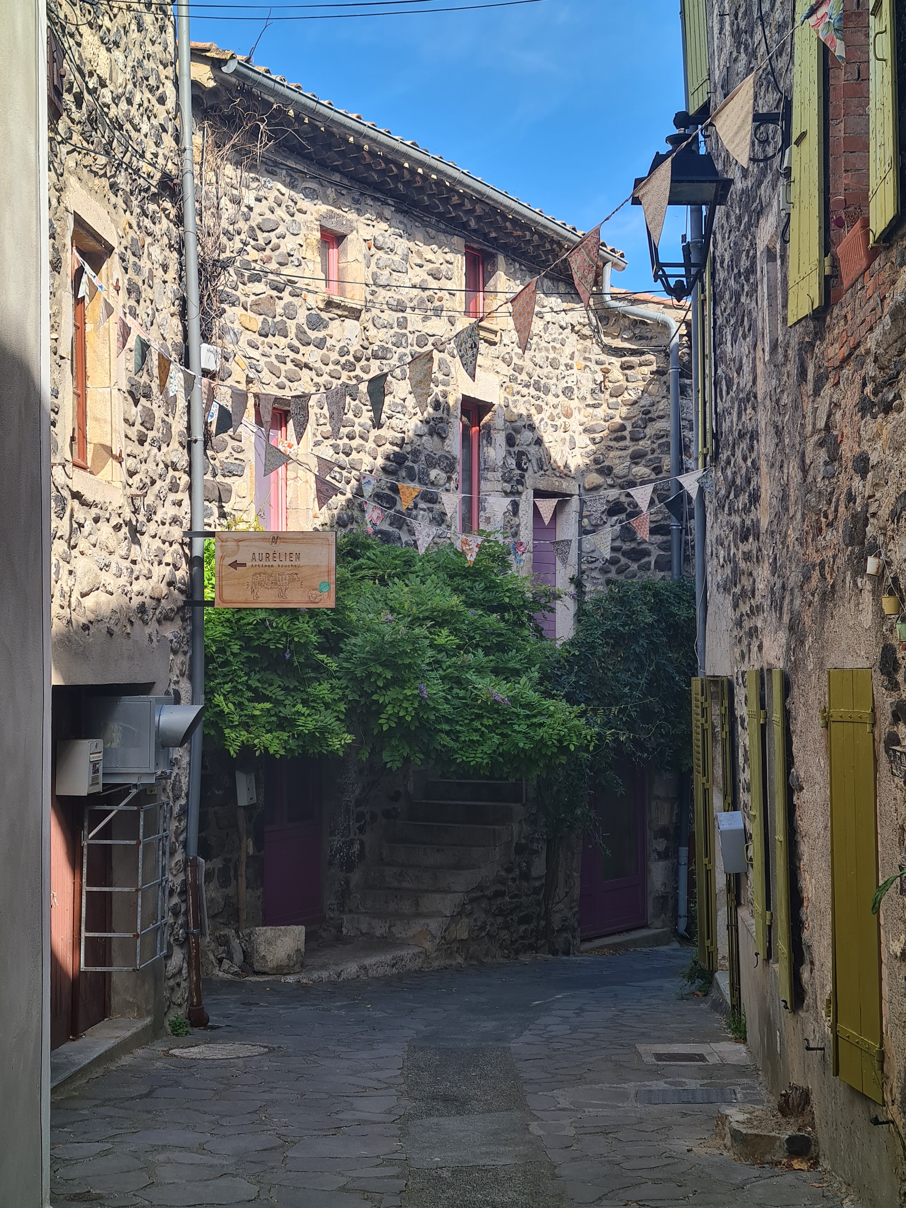 Photo n° 16 de l'avis de Joël.a fait le 24/08/2017 à 07:11