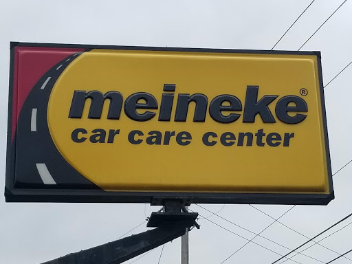 Auto Repair Shop «Meineke Car Care Center», reviews and photos, 2667 Monroeville Blvd, Monroeville, PA 15146, USA