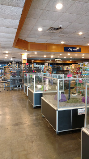 Pet Store «Miles of Exotics», reviews and photos, 8350 N Broadway, Kansas City, MO 64118, USA