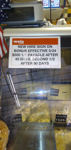 Supermarket «Weis Markets», reviews and photos, 160 Robinson St, Binghamton, NY 13904, USA