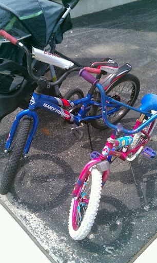 Variety Store «F5 Variety Store», reviews and photos, 1401 Union Blvd, Allentown, PA 18109, USA