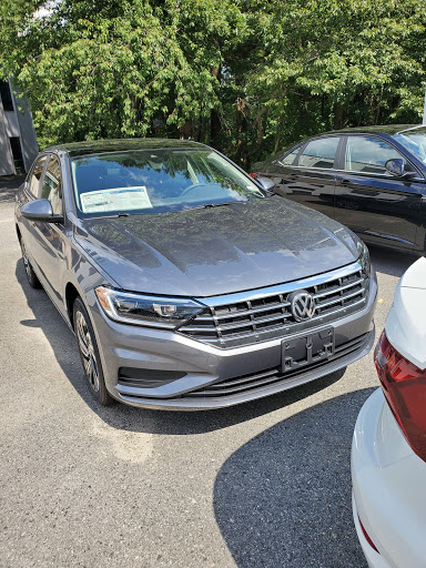 Volkswagen Dealer «Volkswagen of North Attleboro», reviews and photos, 563 Kelley Blvd, North Attleborough, MA 02760, USA