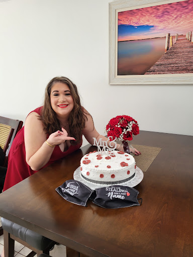 Cake Shop «Dominican Cakes & Bridal Shop», reviews and photos, 2428 N State Rd 7, Margate, FL 33063, USA