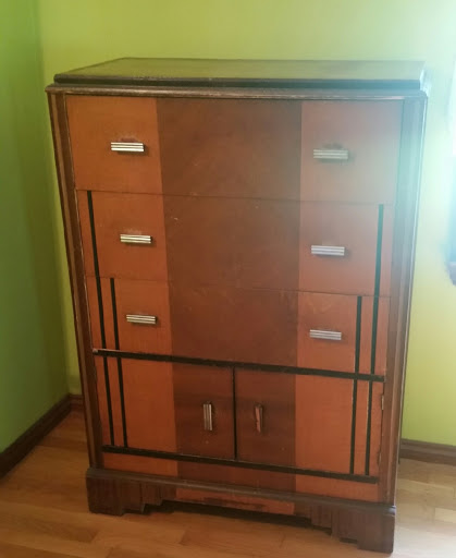 Thrift Store «Hand to Hand Thrift Store», reviews and photos, 785 Terryville Ave, Bristol, CT 06010, USA