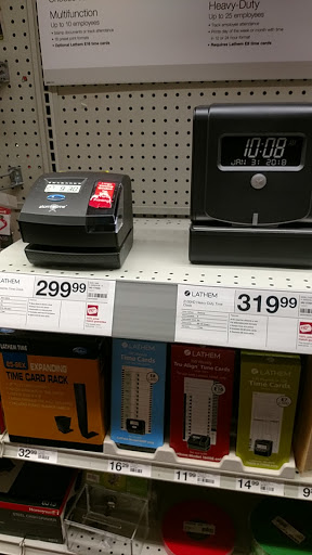 Office Supply Store «Staples», reviews and photos, 937 Paoli Pike, West Chester, PA 19380, USA