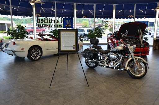 Car Dealer «Tony Knight Autoplex», reviews and photos, 955 N Riverside Dr, Clarksville, TN 37040, USA
