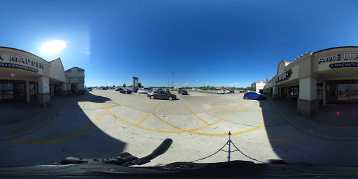 Lingerie Store «Amelia Madden - A Specialty Bra and Intimates Shoppe», reviews and photos, 2646 S Glenstone Ave, Springfield, MO 65804, USA