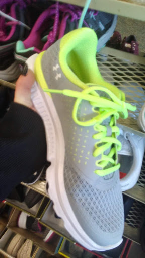 Shoe Store «K & T Shoes», reviews and photos, 485 Pickwick St S, Savannah, TN 38372, USA