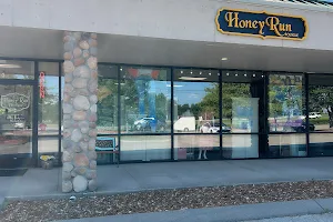 Honey Run Boutique image