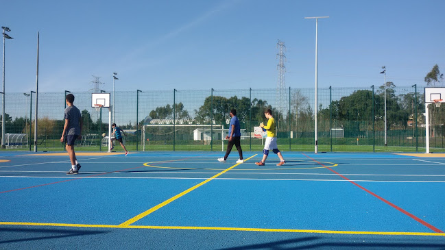 parque de lazer de sermonde - Campo de futebol