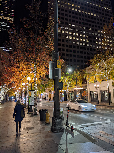 Shopping Mall «Westlake Center», reviews and photos, 400 Pine St, Seattle, WA 98101, USA