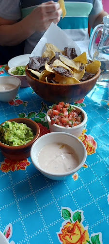 Comments and reviews of Salsa Viva Cantina