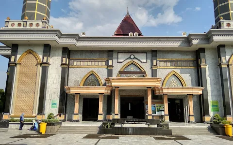 Masjid Agung Baitul Mukminin image