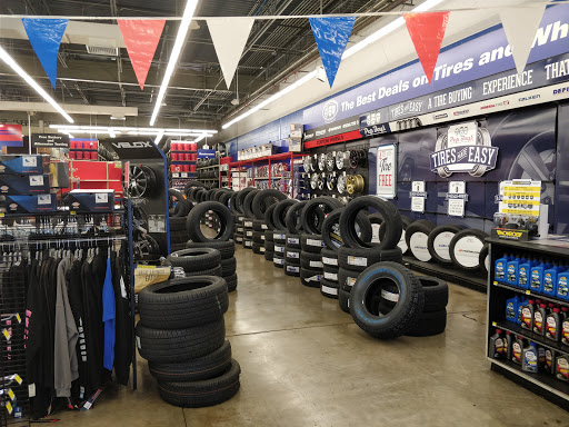 Auto Parts Store «Pep Boys Auto Parts & Service», reviews and photos, 17050 NW 57th Ave, Hialeah, FL 33015, USA