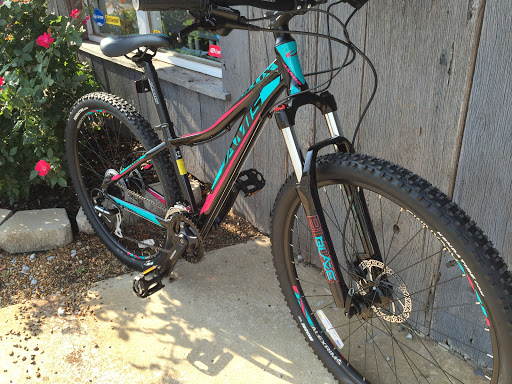 Bicycle Repair Shop «The Town Hill Bicycle Shop», reviews and photos, 10 E Rhea St, Sparta, TN 38583, USA