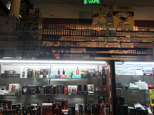 Tobacco Shop «Hickory Grove Discount Tobacco», reviews and photos, 7008 E W.T. Harris Blvd #23, Charlotte, NC 28215, USA