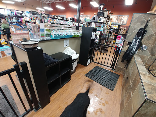 Pet Supply Store «Pet Valu», reviews and photos, 200 Biggs Blvd, Harrison, OH 45030, USA