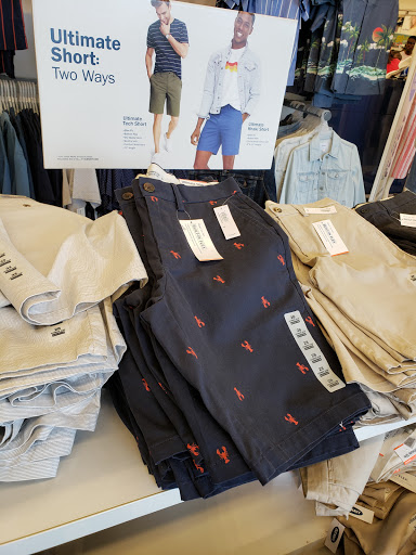 Clothing Store «Old Navy», reviews and photos, 1410 S Main Chapel Way, Gambrills, MD 21054, USA