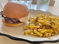 Plats et boissons du Restaurant de hamburgers PNY CHARTRONS à Bordeaux - n°5