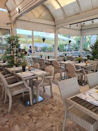 Atmosphère du Restaurant méditerranéen La Moule De Carnon à Mauguio - n°5