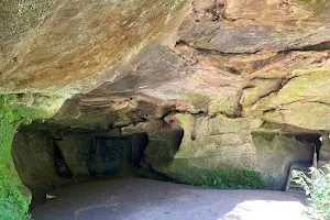 Karlshöhle image