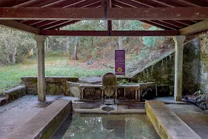 O Bañiño De Arcos thermal spring image