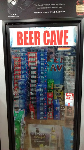 Liquor Store «Romulus Palace Liquor Store», reviews and photos, 31370 Ecorse Rd, Romulus, MI 48174, USA