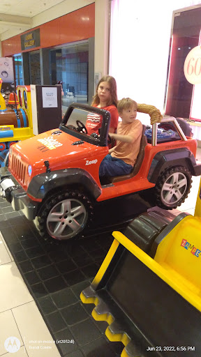 Shopping Mall «Deptford Mall», reviews and photos, 1750 Deptford Center Rd, Deptford Township, NJ 08096, USA