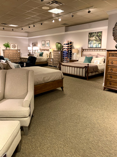 Furniture Store «Havertys Furniture», reviews and photos, 1906 W Brandon Blvd, Brandon, FL 33511, USA