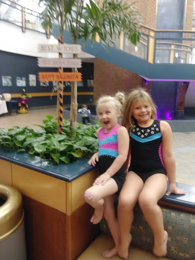 Community Center «Middleburg Heights Community Center», reviews and photos, 16000 Bagley Rd, Cleveland, OH 44130, USA