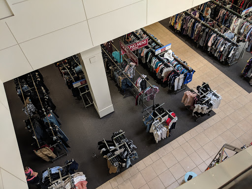 Clothing Store «Burlington Coat Factory», reviews and photos, 3050 N 5th Street Hwy, Reading, PA 19605, USA