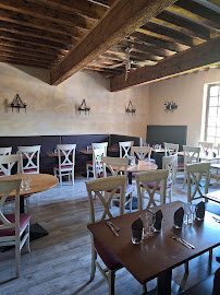 Atmosphère du Restaurant français Restaurant Le Plô à Carcassonne - n°3