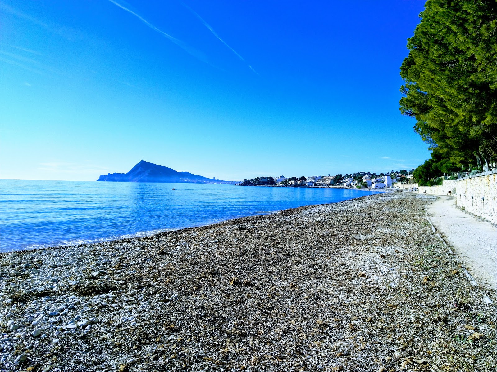 Platja de l'Olla'in fotoğrafı ve yerleşim