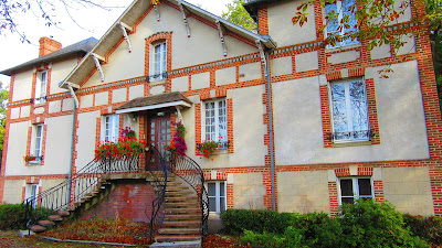 HOTEL Les Charmilles à Nouan-le-Fuzelier