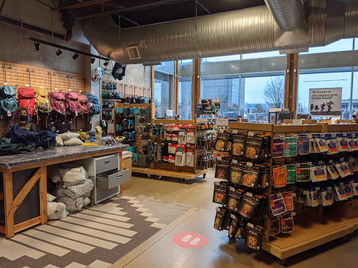 Camping Store «REI», reviews and photos, 1703 S Brentwood Blvd, Brentwood, MO 63144, USA