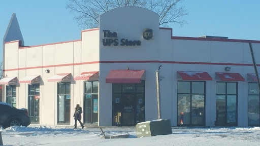 Shipping and Mailing Service «The UPS Store», reviews and photos, 1146 S Waukegan Rd, Waukegan, IL 60085, USA