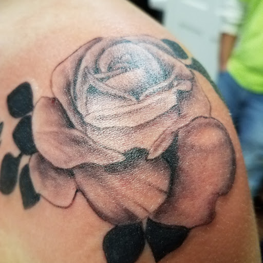 Tattoo Shop «Crazy Ink Tattoo Studio», reviews and photos, 1394 E Bristol Rd, Burton, MI 48529, USA