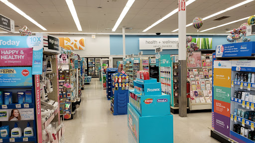 Drug Store «Walgreens», reviews and photos, 1199 W Dundee Rd, Wheeling, IL 60090, USA