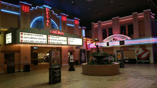 Movie Theater «Regal Cinemas West Town Mall 9», reviews and photos, 7600 Kingston Pike #1520, Knoxville, TN 37919, USA