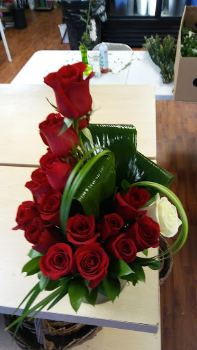 Florist «Blooms & Bouquets», reviews and photos, 2502 N Howard Ave, Tampa, FL 33607, USA