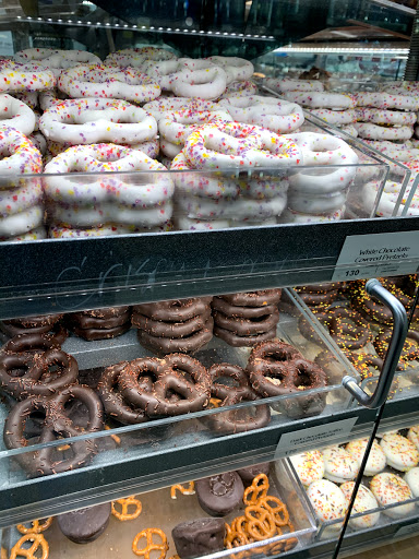 Grocery Store «Whole Foods Market», reviews and photos, 740 N Moorpark Rd, Thousand Oaks, CA 91360, USA