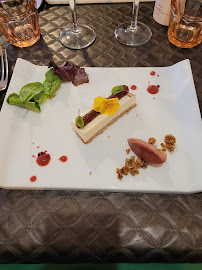 Foie gras du Restaurant gastronomique La Rose Trémière à Saint-Michel-en-l'Herm - n°11