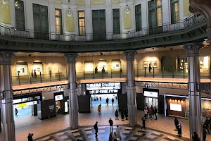 Tokyo Station Gallery image