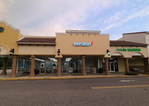 Cell Phone Store «GoWireless Verizon Authorized Retailer», reviews and photos, 1985 FL-60, Valrico, FL 33594, USA