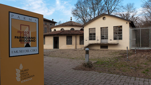 Museo del Parmigiano Reggiano Corte Castellazzi, Via Volta, 5, 43019 Soragna PR, Italia
