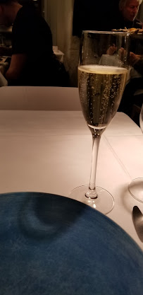 Champagne du Restaurant de fruits de mer Huitrerie Régis à Paris - n°4